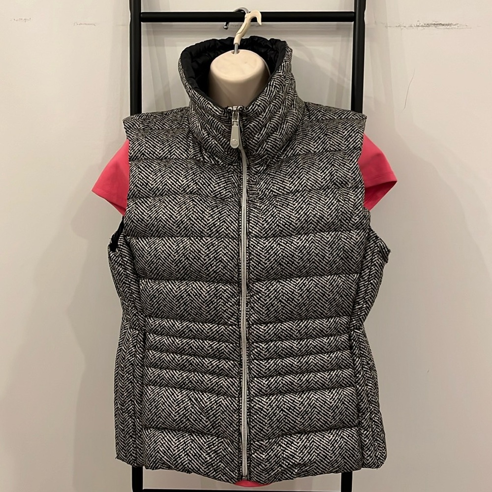 Vince Camuto Puffer Vest Women's Black Grey Duck Down Herringbone Print Size L